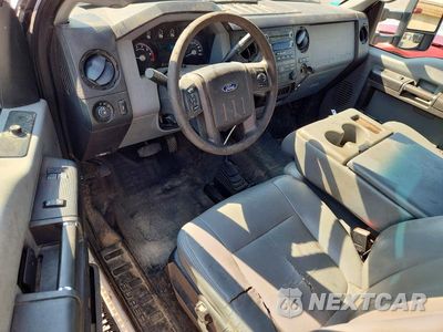 Zdjęcie 8 z 12 samochodu: 2014 FORD F250 SUPER DUTY VIN:1FT7X2B60EEA34490 - miniatura