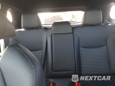 Zdjęcie 10 z 13 samochodu: 2023 TOYOTA COROLLA CROSS HYBRID XSE VIN:7MUFBABG5PV012405 - miniatura