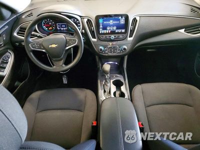 Zdjęcie 8 z 12 samochodu: 2025 CHEVROLET MALIBU LT VIN:1G1ZD5ST1SF140843 - miniatura
