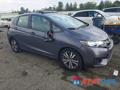 Czwarte zdjęcie samochodu z boku: 2017 HONDA FIT EX VIN:3HGGK5H79HM703162 - miniatura