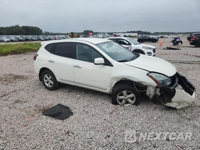 Czwarte zdjęcie samochodu z boku: 2013 NISSAN ROGUE S VIN:JN8AS5MT7DW554322 - miniatura