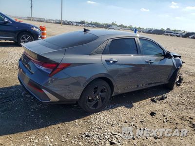 Trzecie zdjęcie samochodu z tyłu: 2026 HYUNDAI ELANTRA SEL SPORT VIN:KMHLM4DG6TU232868 - miniatura