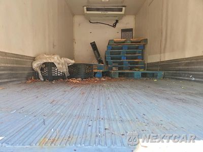 Zdjęcie 10 z 12 samochodu: 2012 MITSUBISHI FUSO REFRIGERATED BOX TRUCK VIN:JL6CRG1A1CK003234 - miniatura
