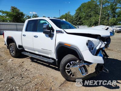 Czwarte zdjęcie samochodu z boku: 2022 GMC SIERRA K2500 SLT VIN:1GT59NE72NF226883 - miniatura