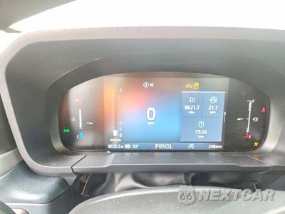Zdjęcie 9 z 12 samochodu: 2026 FORD MAVERICK XL VIN:3FTTW8BA8TRA64503 - miniatura