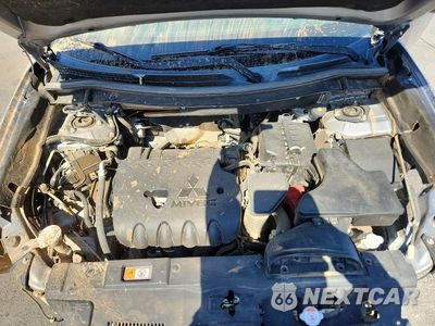 Zdjęcie 12 z 14 samochodu: 2016 MITSUBISHI OUTLANDER SE VIN:JA4AD3A37GZ002556 - miniatura