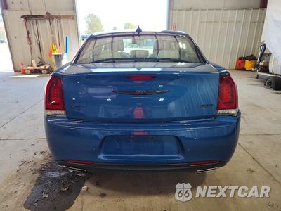Zdjęcie 6 z 12 samochodu: 2023 CHRYSLER 300 TOURING L VIN:2C3CCASGXPH601415 - miniatura