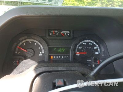 Zdjęcie 8 z 10 samochodu: 2019 FORD E350 SHUTTLE BUS VIN:1FDEE3F66KDC25972 - miniatura