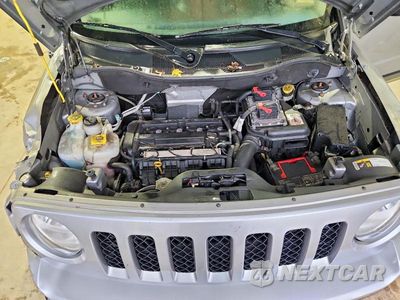 Zdjęcie 11 z 12 samochodu: 2017 JEEP PATRIOT LATITUDE VIN:1C4NJPFA6HD202079 - miniatura