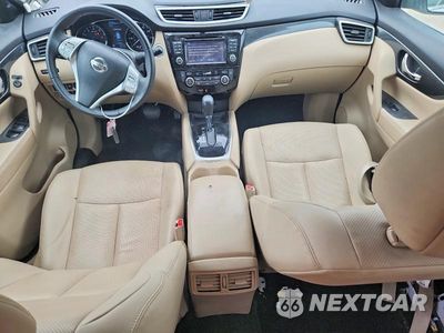 Zdjęcie 8 z 13 samochodu: 2016 NISSAN ROGUE SL VIN:5N1AT2MT3GC886220 - miniatura