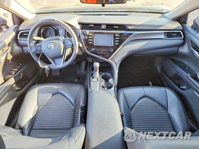Zdjęcie 8 z 12 samochodu: 2018 TOYOTA CAMRY SE VIN:4T1B11HK1JU615003 - miniatura