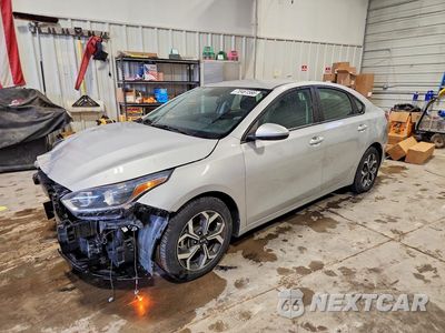 2021 KIA FORTE LXS 3KPF24AD5ME339492 - główne zdjęcie licytacji z USA - miniatura