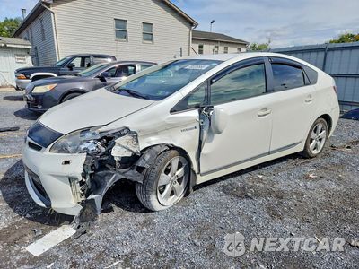 2013 TOYOTA PRIUS FIVE JTDKN3DU3D5546132 - główne zdjęcie licytacji z USA - miniatura