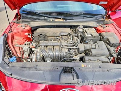 Zdjęcie 11 z 12 samochodu: 2021 HYUNDAI ELANTRA SEL VIN:5NPLN4AG8MH012374 - miniatura