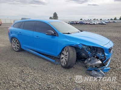 Czwarte zdjęcie samochodu z boku: 2016 VOLVO V60 POLESTAR VIN:YV1A92SW2G1290120 - miniatura
