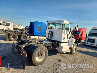 Trzecie zdjęcie samochodu z tyłu: 2017 PETERBILT 348 SEMI TRUCK VIN:1XP3AJ8X6HD430636 - miniatura