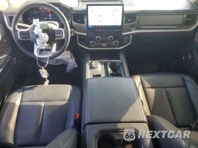 Zdjęcie 9 z 15 samochodu: 2024 FORD EXPEDITION XLT VIN:1FMJU1H89REA76451 - miniatura