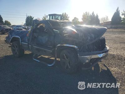 Czwarte zdjęcie samochodu z boku: 2001 CHEVROLET SILVERADO K1500 VIN:1GCEK14T91Z122301 - miniatura