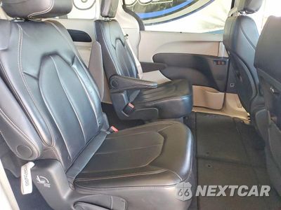 Zdjęcie 11 z 14 samochodu: 2024 CHRYSLER PACIFICA TOURING L VIN:2C4RC1BG2RR106449 - miniatura