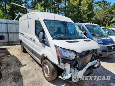 Czwarte zdjęcie samochodu z boku: 2023 FORD TRANSIT T-250 VIN:1FTBR1C88PKB51690 - miniatura