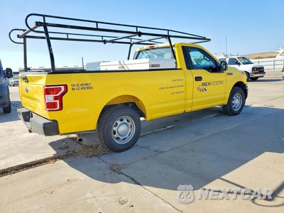 Trzecie zdjęcie samochodu z tyłu: 2018 FORD F150 VIN:1FTMF1CB5JKC55803 - miniatura