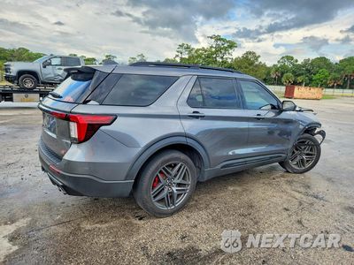 Trzecie zdjęcie samochodu z tyłu: 2025 FORD EXPLORER ST VIN:1FMWK7GC1SGA69671 - miniatura