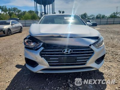 Piąte zdjęcie samochodu w środku: 2020 HYUNDAI ACCENT SE VIN:3KPC24A64LE123247 - miniatura