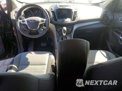 Zdjęcie 8 z 14 samochodu: 2016 FORD ESCAPE SE VIN:1FMCU9G96GUB57430 - miniatura