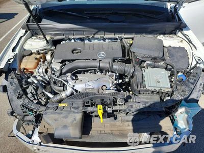 Zdjęcie 11 z 13 samochodu: 2021 MERCEDES-BENZ GLB 250 VIN:W1N4M4GB3MW087070 - miniatura