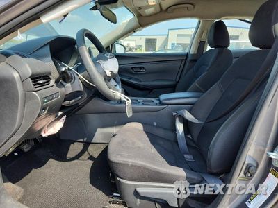 Zdjęcie 7 z 12 samochodu: 2025 NISSAN SENTRA S VIN:3N1AB8BV0SY385139 - miniatura