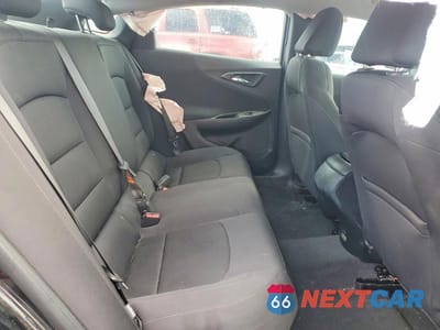 Zdjęcie 10 z 12 samochodu: 2021 CHEVROLET MALIBU RS VIN:1G1ZG5ST9MF087576 - miniatura