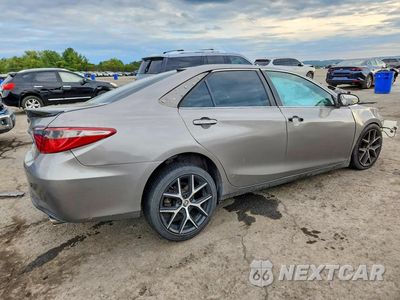 Trzecie zdjęcie samochodu z tyłu: 2015 TOYOTA CAMRY SE VIN:4T1BF1FKXFU096321 - miniatura
