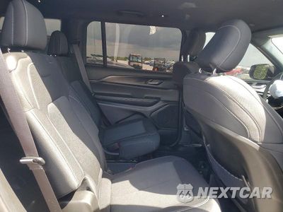 Zdjęcie 11 z 14 samochodu: 2025 JEEP GRAND CHEROKEE L LAREDO VIN:1C4RJJAG0S8721400 - miniatura