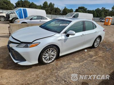 2018 TOYOTA CAMRY HYBRID XLE 4T1B21HKXJU003606 - główne zdjęcie licytacji z USA - miniatura