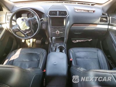 Zdjęcie 8 z 13 samochodu: 2017 FORD EXPLORER LIMITED VIN:1FM5K8F83HGC92043 - miniatura