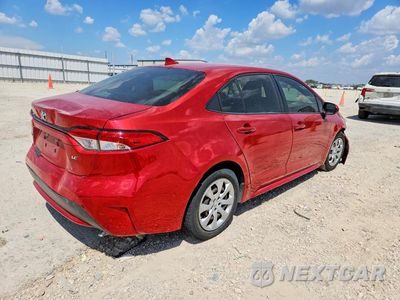 Trzecie zdjęcie samochodu z tyłu: 2021 TOYOTA COROLLA LE VIN:JTDEPMAE8MJ121426 - miniatura