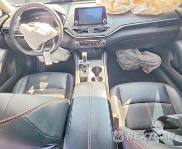 Zdjęcie 8 z 12 samochodu: 2020 NISSAN ALTIMA SR VIN:1N4BL4CVXLC242723 - miniatura