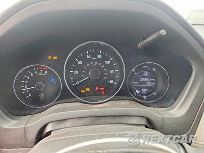 Zdjęcie 9 z 12 samochodu: 2018 HONDA HR-V LX VIN:3CZRU6H32JM729803 - miniatura