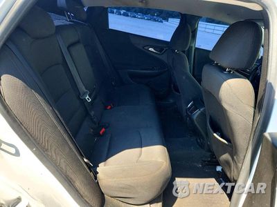 Zdjęcie 10 z 12 samochodu: 2018 CHEVROLET MALIBU LT VIN:1G1ZD5ST9JF279424 - miniatura