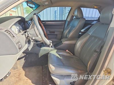 Zdjęcie 7 z 12 samochodu: 2005 CHRYSLER 300C HEMI C VIN:2C3JA63H45H502801 - miniatura