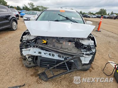 Piąte zdjęcie samochodu w środku: 2017 FORD FOCUS SE VIN:1FADP3F24HL300373 - miniatura