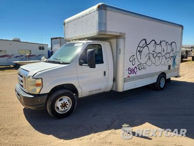 2009 FORD E450 BOX TRUCK 1FDXE45S09DA10384 - główne zdjęcie licytacji z USA - miniatura