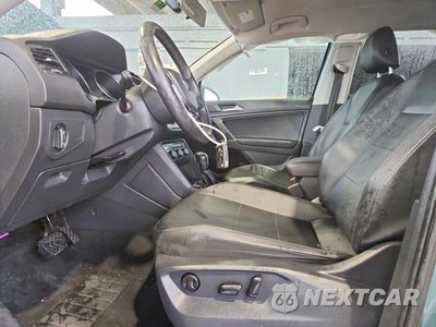 Zdjęcie 7 z 13 samochodu: 2020 VOLKSWAGEN TIGUAN SE VIN:3VV3B7AX4LM111665 - miniatura