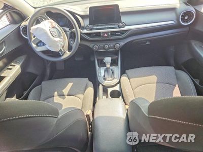 Zdjęcie 8 z 13 samochodu: 2020 KIA FORTE LXS VIN:3KPF24AD7LE233267 - miniatura