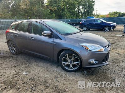 Czwarte zdjęcie samochodu z boku: 2014 FORD FOCUS VIN:1FADP3K27EL201600 - miniatura