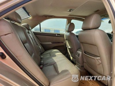 Zdjęcie 10 z 12 samochodu: 2004 TOYOTA CAMRY XLE VIN:4T1BE32K44U297584 - miniatura