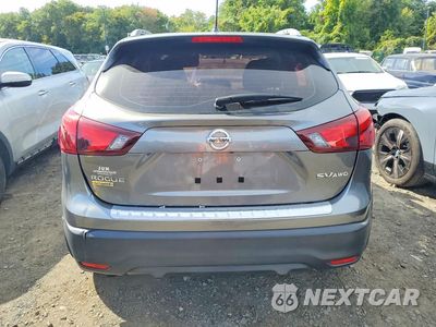Zdjęcie 6 z 13 samochodu: 2017 NISSAN ROGUE SPORT SV VIN:JN1BJ1CR6HW137722 - miniatura
