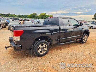 Trzecie zdjęcie samochodu z tyłu: 2011 TOYOTA TUNDRA DOUBLE CAB SR5 VIN:5TFUW5F13BX164172 - miniatura