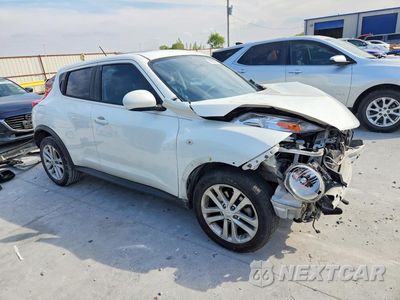 Czwarte zdjęcie samochodu z boku: 2014 NISSAN JUKE JUKE VIN:JN8AF5MR9E7357342 - miniatura
