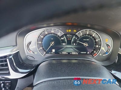 Zdjęcie 9 z 12 samochodu: 2019 BMW 540 XI VIN:WBAJE7C53KWW42120 - miniatura